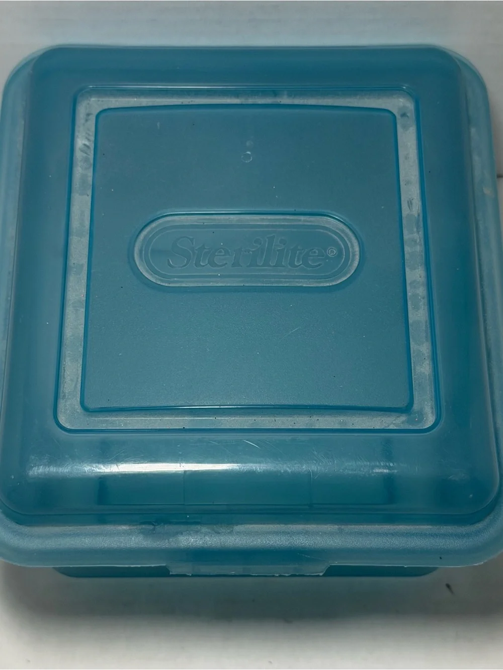 Vintage 1996 Sterilite Blue Flip Tops Storage Container